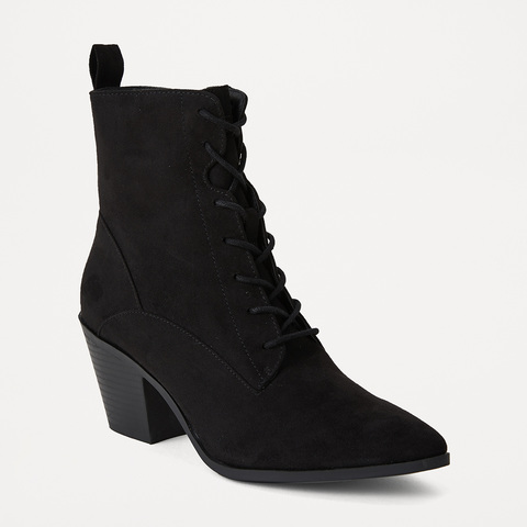 mid rise black boots
